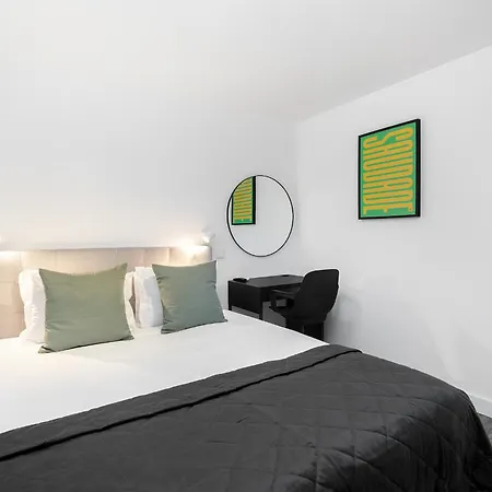 Urban Oasis In Premium Location With Ac-3